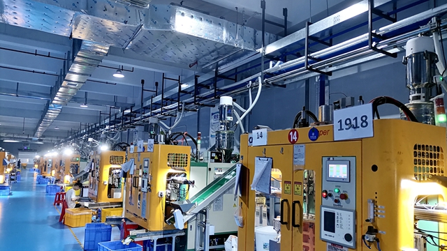 disposable BFS empty vial workshop 01.jpg